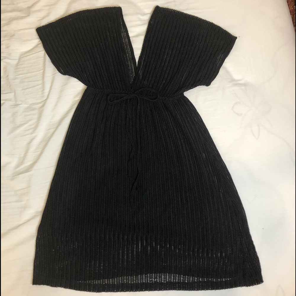 Paradise Black V-Neck Mimi Dress